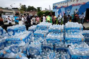 بحران توزیع آب بطری